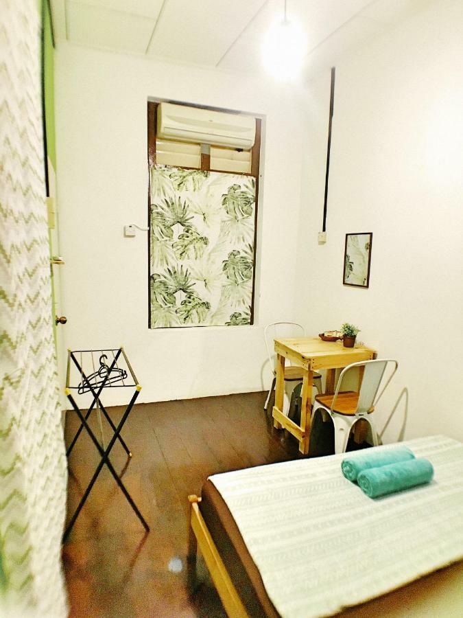 Lavender Green Home Malacca Eksteriør bilde