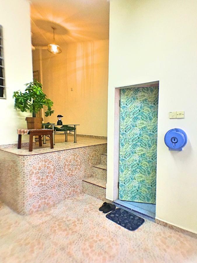 Lavender Green Home Malacca Eksteriør bilde